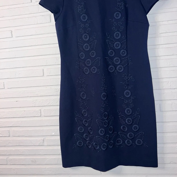 Brooks Brothers Navy Blue Embroidered Floral Knee Length Dress, Women’s Size 8 - Picture 3 of 9